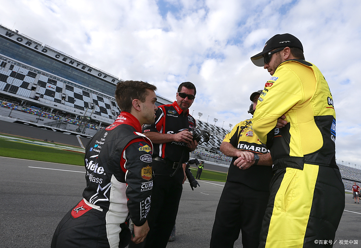 红牛车队轻取梅赛德斯，佩雷兹惊艳四座