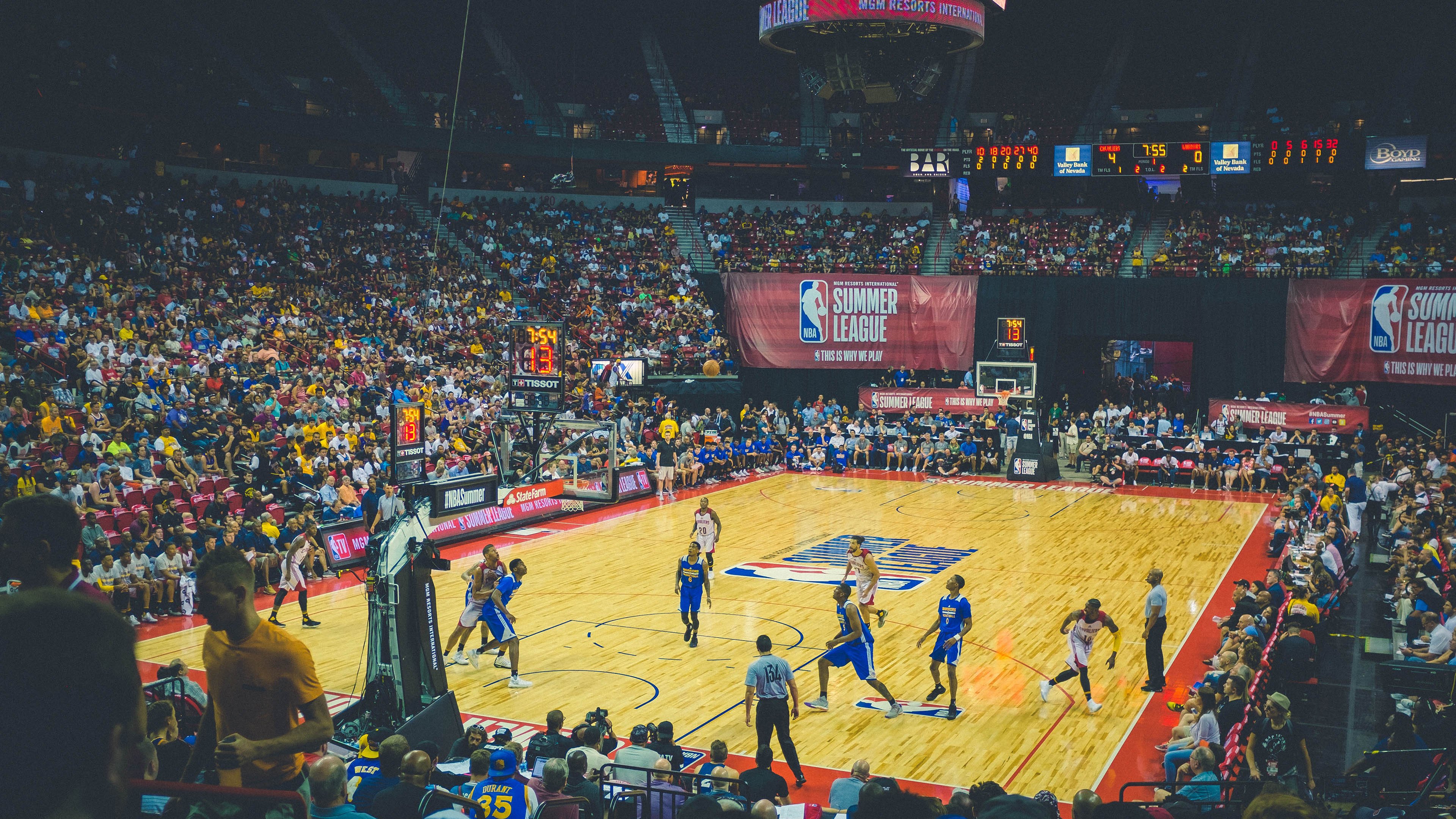 逆转之夜，加纳如何点燃欧冠淘汰赛的焦点战