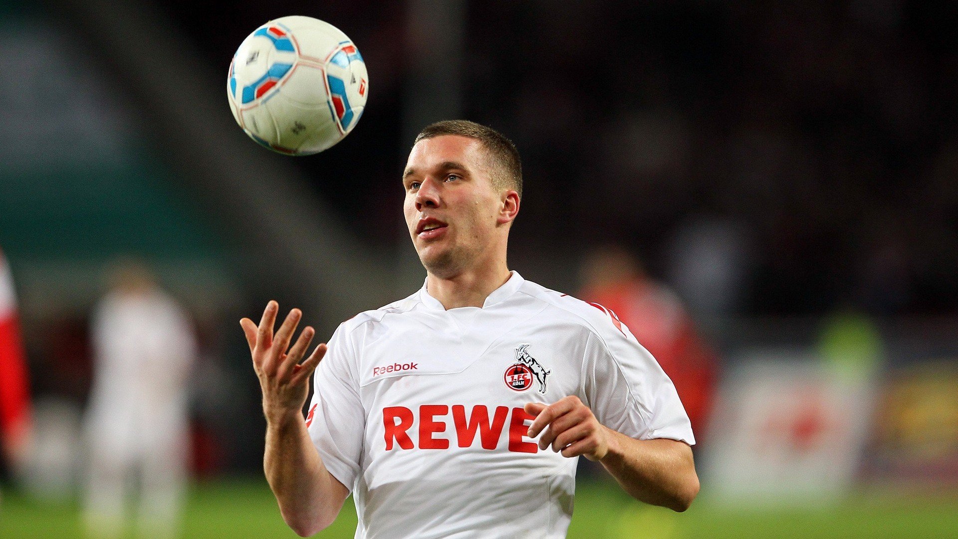 伦纳德关键先生本色尽显，雄鹿火力全开压制森林狼